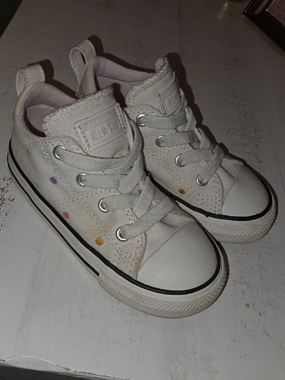 Converse Kids White Canvas Sneakers with Pastel Dot Accents